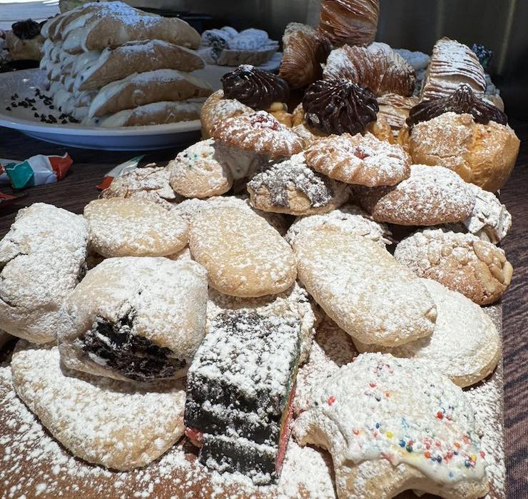 vaccaro's italian pastry - baltimore