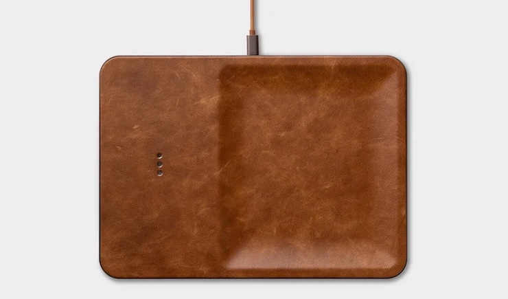 Courant Catch:3 Classics Wireless Charging Station